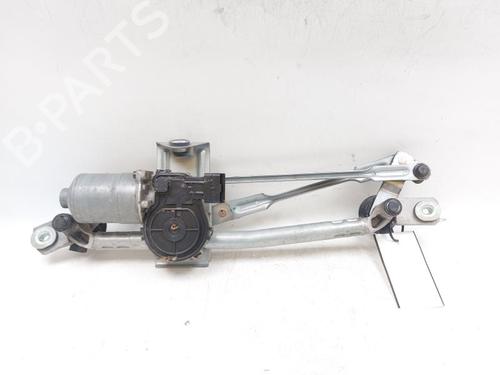 Used Front wiper motor KIA SPORTAGE IV (QL, QLE) 2.0 CRDi AWD (136 hp) 25017878