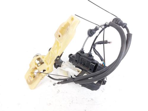 Used Rear right lock HYUNDAI SANTA FÉ II (CM) 2.2 CRDi (155 hp) 15157971