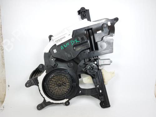 other-opel-combo-e-tour-life-k9-15-9817212080-2018-16038167 main image