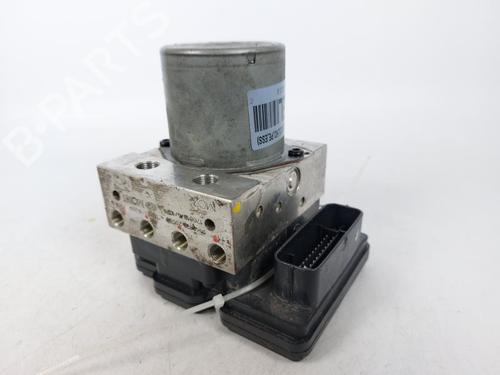 Used ABS pump HYUNDAI ix20 (JC) 1.4 (90 hp) 15171932