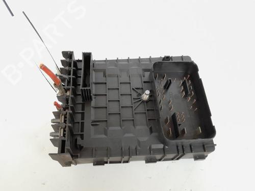 Fuse box VW GOLF PLUS V (5M1, 521) 1.6 | BP20503176E1