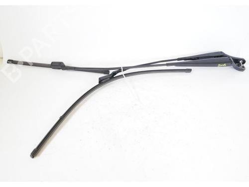 Used Front windshield wiper arm PEUGEOT 2008 I (CU_) 1.2 THP 110 / PureTech 110 (110 hp) 15149806