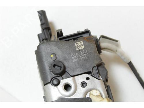 Front left lock PEUGEOT 508 SW I (8E_) 2.0 HDi | BP15142969C98