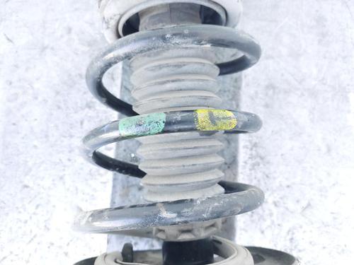 Right front shock absorber RENAULT LAGUNA III Grandtour (KT0/1) 2.0 dCi (KT01, KT08, KT09, KT0K, KT12, KT1D, KT1W) | BP17472461M17 