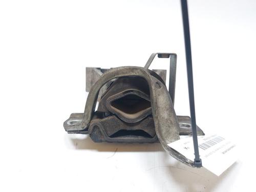 Used Engine mount FIAT 500 (312_) 1.3 D Multijet (312AXB1A) (75 hp) 30453919