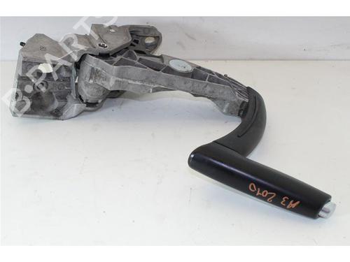 Used Hand brake Hand brake AUDI A3 Convertible (8P7) 1.2 TFSI (105 hp) 15143781 15143781
