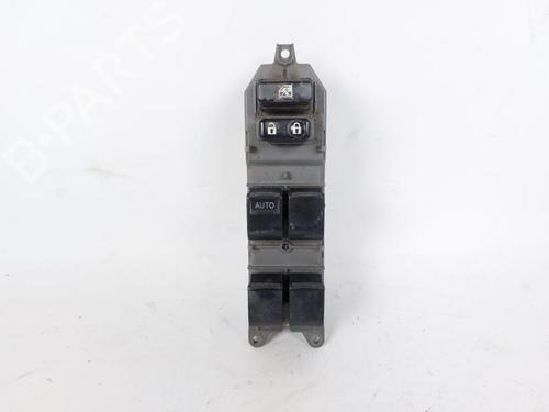 Used Left front window switch Left front window switch TOYOTA YARIS (_P13_) 1.5 Hybrid (NHP130_, NHP130) (101 hp) 22754305 22754305
