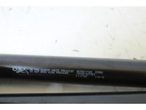 Tailgate lift support PEUGEOT 2008 I (CU_) 1.2 THP 110 / PureTech 110 | BP15141805C138
