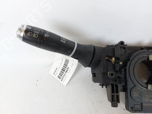 Steering column stalk RENAULT CLIO V (B7_) 1.0 TCe 100 (B7MT) | BP15174489I23