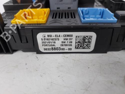 Fuse box CITROËN C4 III (BA_, BB_, BC_) 1.5 BlueHDi 130 (BBYHZB) | BP15166595E1