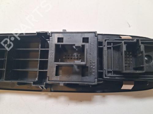 Left front window switch FIAT PUNTO (199_) 1.3 D Multijet | BP38642032I27 - Image 4