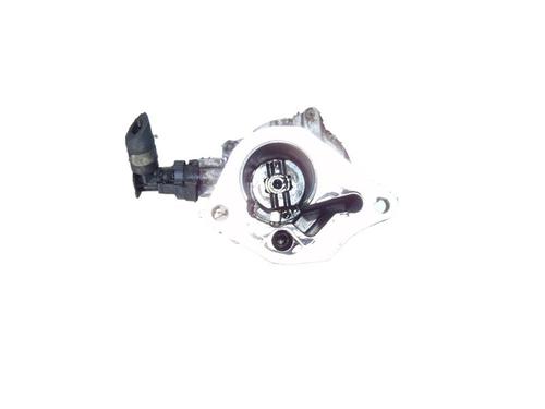Used Vacuum pump NISSAN ALMERA II (N16) 1.5 dCi (82 hp) 15141237