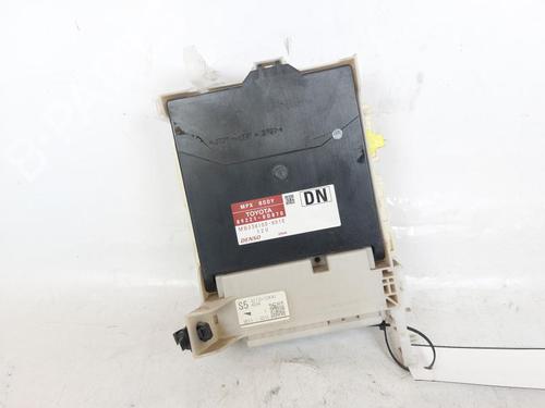 Used Electronic module TOYOTA YARIS (_P13_) 1.5 Hybrid (NHP130_, NHP130) (101 hp) 18826386