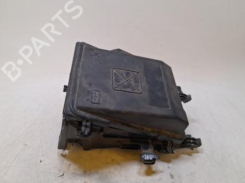 Used Fuse box Fuse box 37872377 37872377