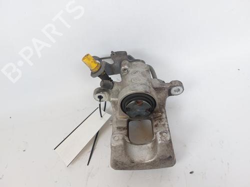 Used Right front brake caliper PEUGEOT 2008 II (UD_, US_, UY_, UJ_, UR_, UC_) 1.2 PureTech 130 (USHNS, URHNS) (130 hp) 17539939
