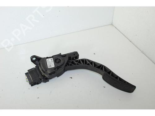 Used Pedal FORD FIESTA VI (CB1, CCN) 1.4 TDCi (70 hp) 15145936
