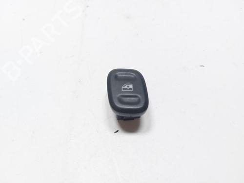 Used Left front window switch FIAT PANDA (312_, 319_) 0.9 (312PXG1A) (86 hp) 30531069