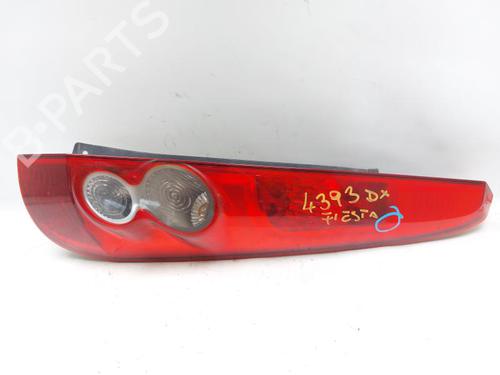 Used Right taillight FORD FIESTA V (JH_, JD_) 1.4 TDCi (68 hp) 27923597