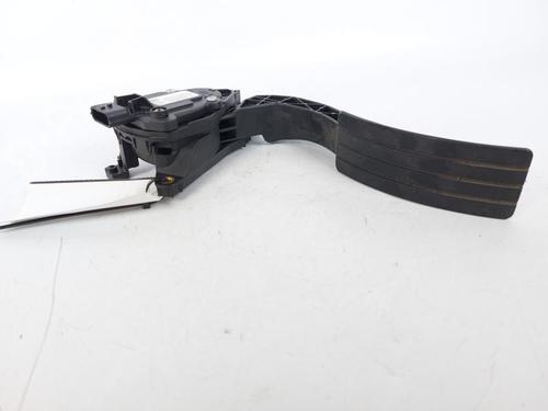 Used Pedal Pedal RENAULT CLIO IV Grandtour (KH_) 1.5 dCi 75 (75 hp) 15162578 15162578
