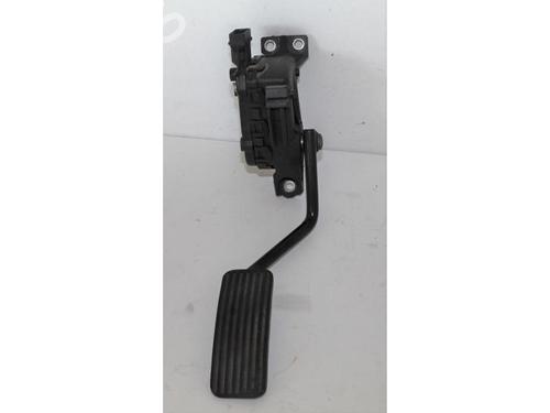 Used Pedal Pedal SUZUKI SWIFT III (MZ, EZ) 1.3 DDiS (RS413D) (75 hp) 15145536 15145536