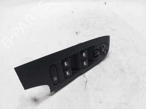 Used Left front window switch Left front window switch CITROËN C4 Picasso II 1.6 HDi / BlueHDi 115 (115 hp) 35782124 35782124