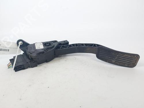 Used Pedal FORD TRANSIT COURIER B460 Box Body/MPV 1.5 TDCi (75 hp) 15168111