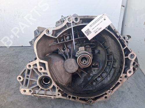 Used Gearbox Gearbox CHEVROLET AVEO Hatchback (T300) 1.2 (69 hp) 40068945 40068945