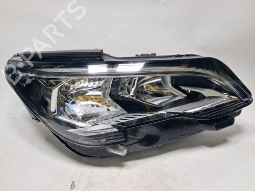 Højre forlygte Højre forlygte PEUGEOT 3008 II SUV (MC_, MR_, MJ_, M4_) 1.5 BlueHDi 130 (131 hp) 33752263 33752263