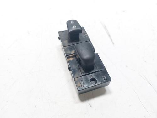 Used Left front window switch NISSAN JUKE (F16_) 1.6 Hybrid (143 hp) 30802646