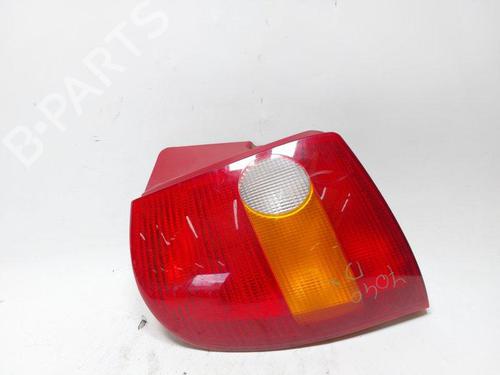 Used Right taillight Right taillight FIAT PALIO (178_, 171_, 371_) 1.2 (68 hp) 33613507 33613507