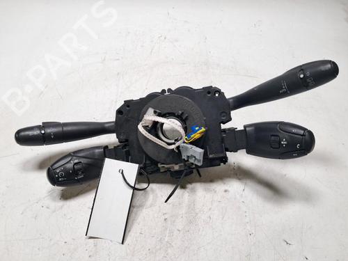 Used Steering column stalk Steering column stalk PEUGEOT 308 I (4A_, 4C_) 1.6 HDi (112 hp) 33194090 33194090