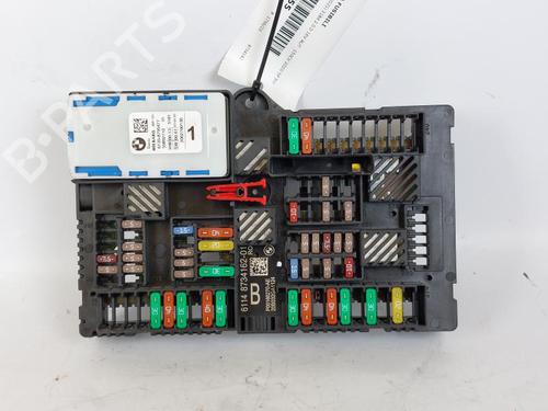 Used Fuse box BMW 3 Touring (G21, G81) 318 d (150 hp) 15175839