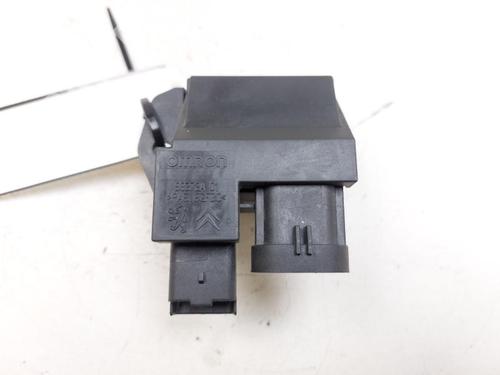 Used Radiator fan Radiator fan CITROËN C3 III (SX) 1.5 BlueHDi 100 (SXYHYP, SXYHTU) (102 hp) 29238969 29238969