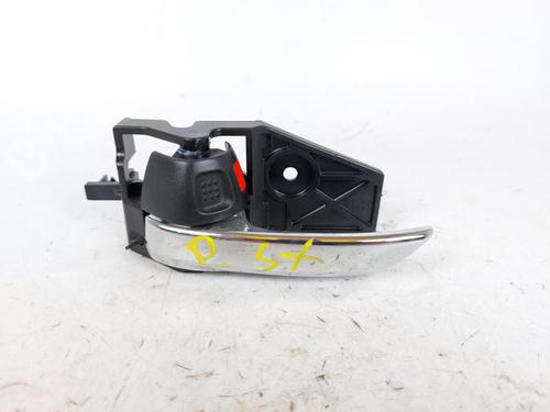 Used Interior roof handle Interior roof handle 15157283 15157283