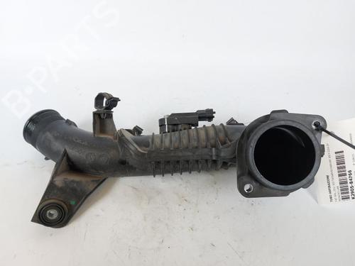 Used Air filter box Air filter box FIAT 500L (351_, 352_) 0.9 Natural Power (199LYC1B) (86 hp) 23880718 23880718