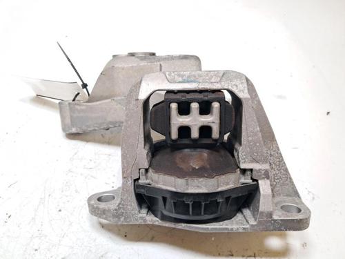 Used Engine mount Engine mount 33196267 33196267