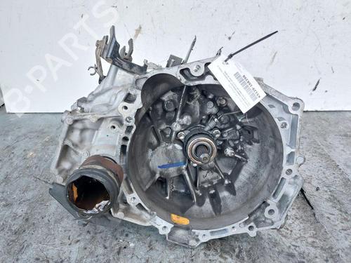Gearkasse TOYOTA YARIS (_P9_) 1.33 VVT-i (NSP90_, NSP90R) (100 hp) 30801854