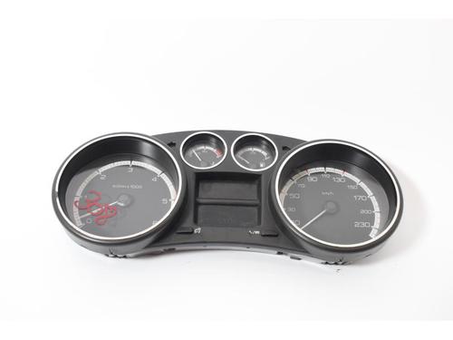 Used Instrument cluster PEUGEOT 308 I (4A_, 4C_) 1.6 HDi (90 hp) 15146652
