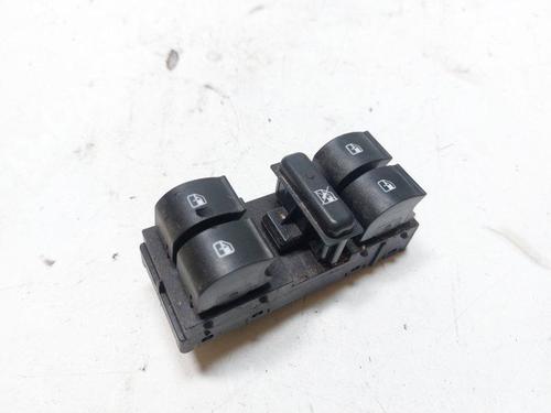 Used Left front window switch Left front window switch FIAT 500L (351_, 352_) 1.3 D Multijet (199LXY1A, 199LXY11) (84 hp) 33616405 33616405