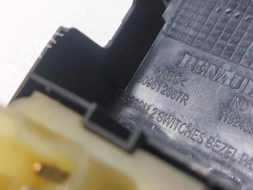 Left front window switch RENAULT CLIO IV (BH_) 1.5 dCi 75 | BP33196975I27 - Image 4