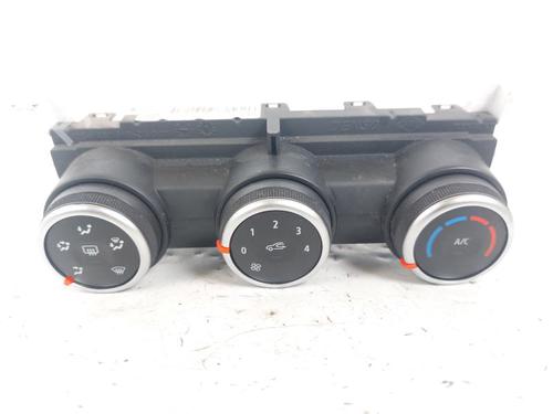 Used Climate control RENAULT CAPTUR II (HF_) Blue dCi 95 (HFAF) (95 hp) 23881832