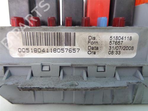 Fuse box FIAT CROMA (194_) 1.8 16V (194AXG1A) | BP15140336E1