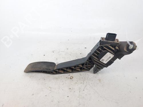 Used Pedal FORD FIESTA VII (HJ, HF) 1.5 TDCi (86 hp) 18354554