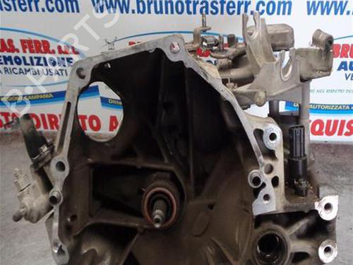 Used Gearbox HONDA FR-V (BE) 1.7 (BE1) (125 hp) 15144439