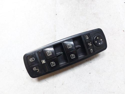 Venstre fortil elrude kontakt Venstre fortil elrude kontakt MERCEDES-BENZ B-CLASS Sports Tourer (W245) B 200 CDI (245.208) (140 hp) 33752538 33752538