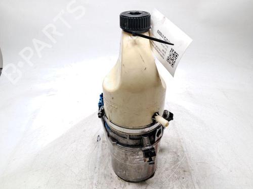 Used Steering pump Steering pump FIAT CROMA (194_) 1.9 D Multijet (194AXB1B) (120 hp) 33734697 33734697