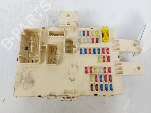 Used Fuse box KIA SPORTAGE III (SL) 1.6 GDI (135 hp) 15173881