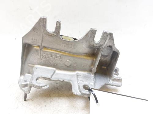 Used Engine mount Engine mount RENAULT ZOE (BFM_) Electric (BFME) (77 hp) 26048535 26048535