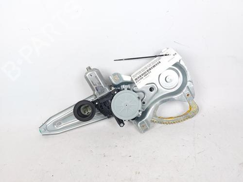 Used Left rear window motor TOYOTA YARIS (_P13_) 1.0 (KSP130_, KSP130) (69 hp) 15158177