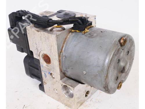 Used ABS pump KIA SORENTO I (JC) 2.5 CRDi 4WD (140 hp) 15150149